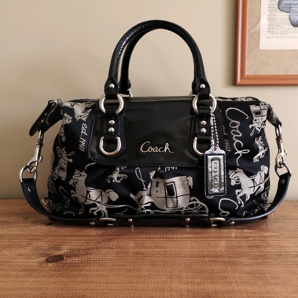 Ashley Convertible Horse and Carriage Bag - Picture 1 of 8